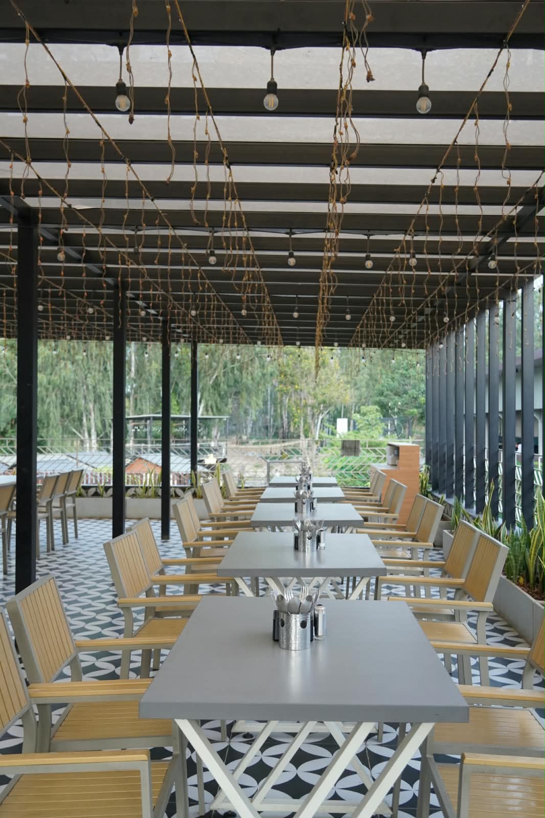 Rooftop Terrace Tables Overlooking Gardens